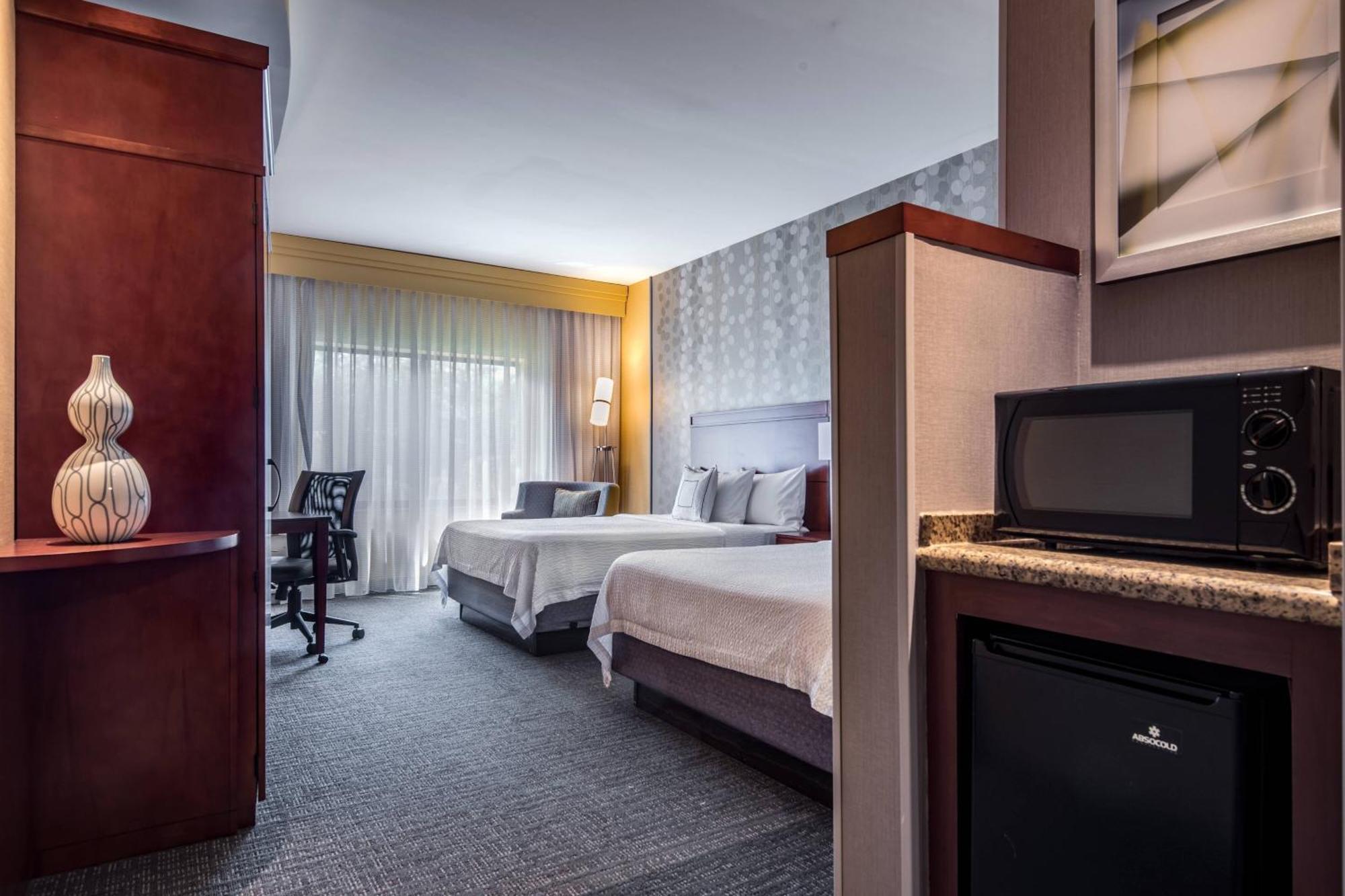 מלון Courtyard By Marriott וולדורף מראה חיצוני תמונה