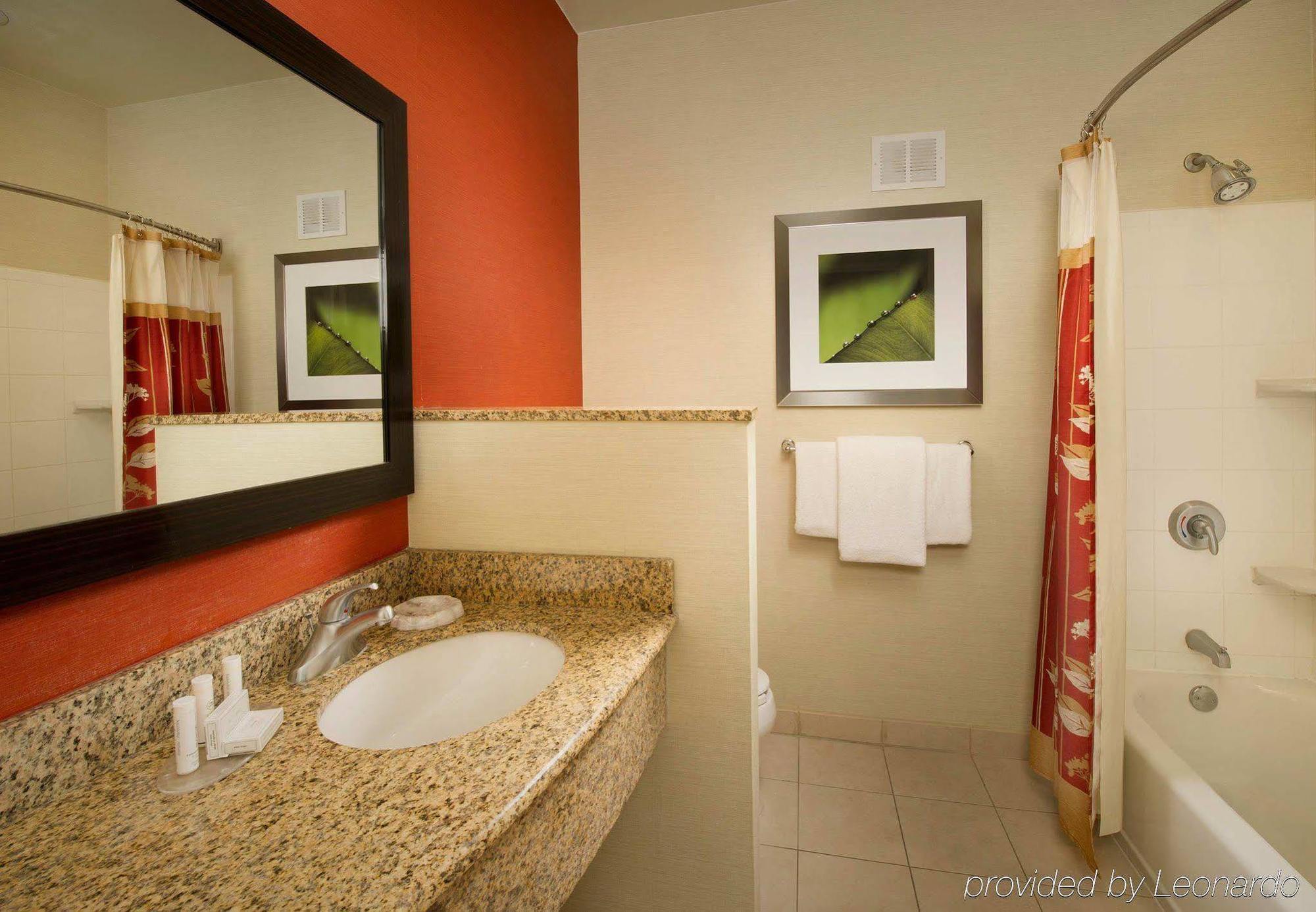 מלון Courtyard By Marriott וולדורף מראה חיצוני תמונה