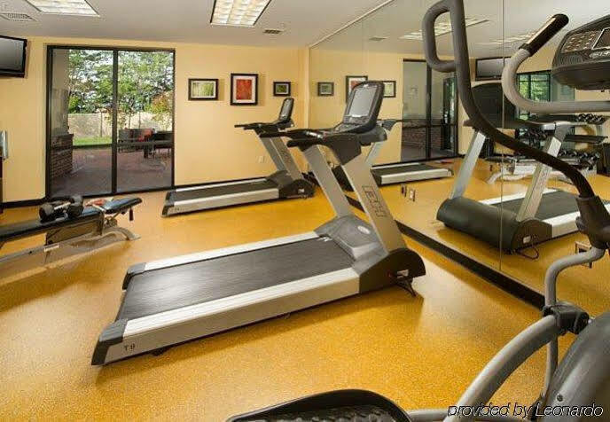 מלון Courtyard By Marriott וולדורף מראה חיצוני תמונה